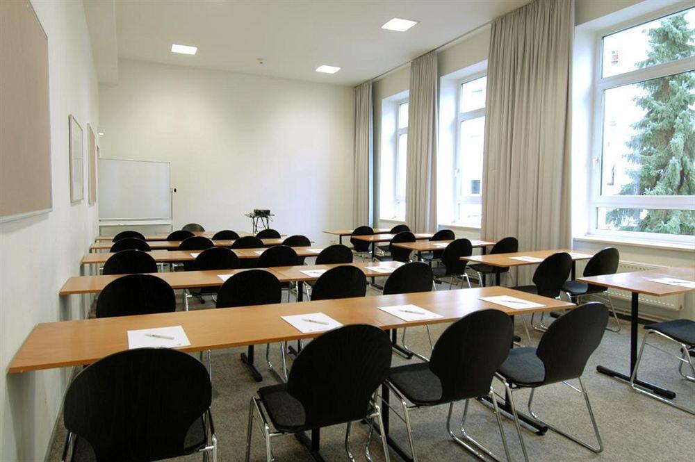 Cvjm Duesseldorf Hotel & Tagung ภายนอก รูปภาพ