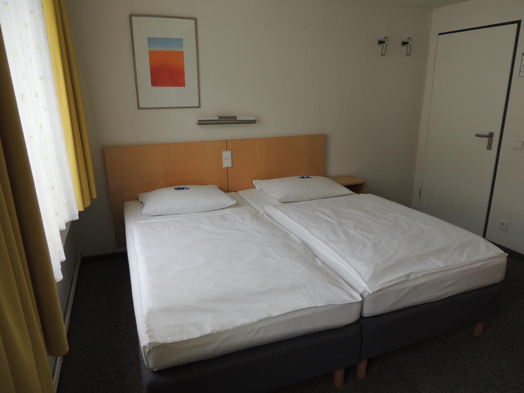 Cvjm Duesseldorf Hotel & Tagung ภายนอก รูปภาพ