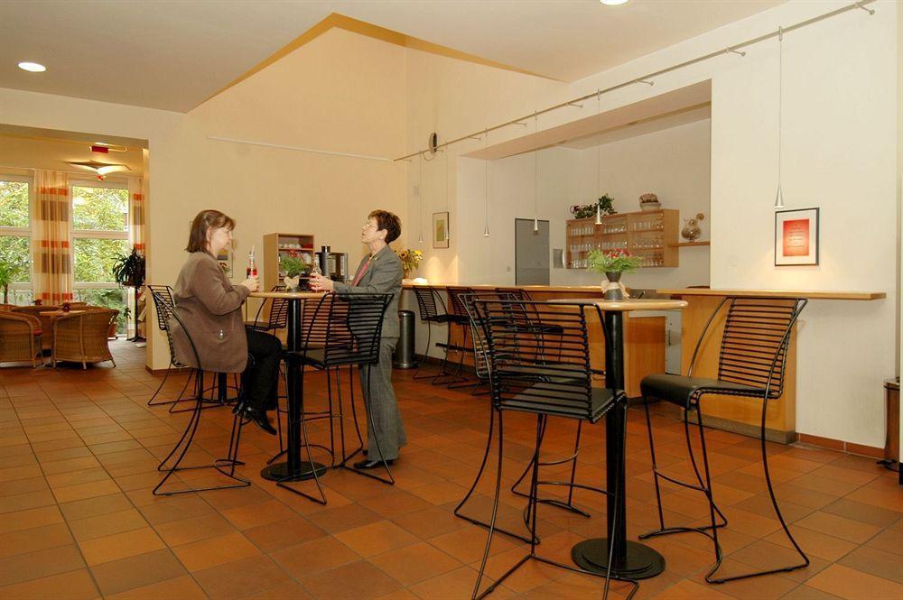 Cvjm Duesseldorf Hotel & Tagung ภายนอก รูปภาพ