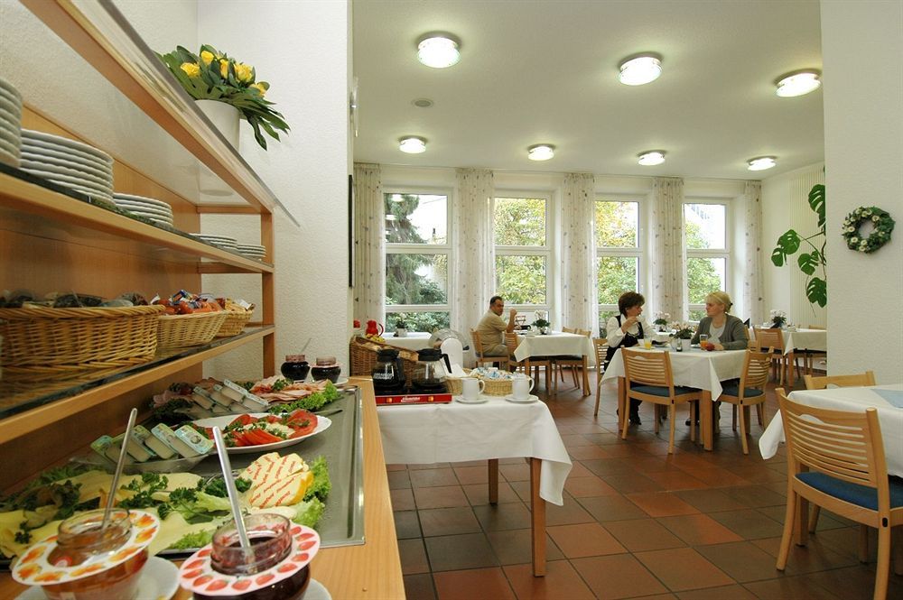 Cvjm Duesseldorf Hotel & Tagung ภายนอก รูปภาพ